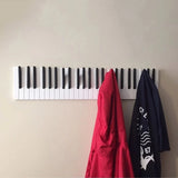 Porte-manteau mural en forme de piano classique