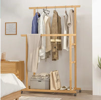 Porte-manteau extensible en bois de bambou pour chambre